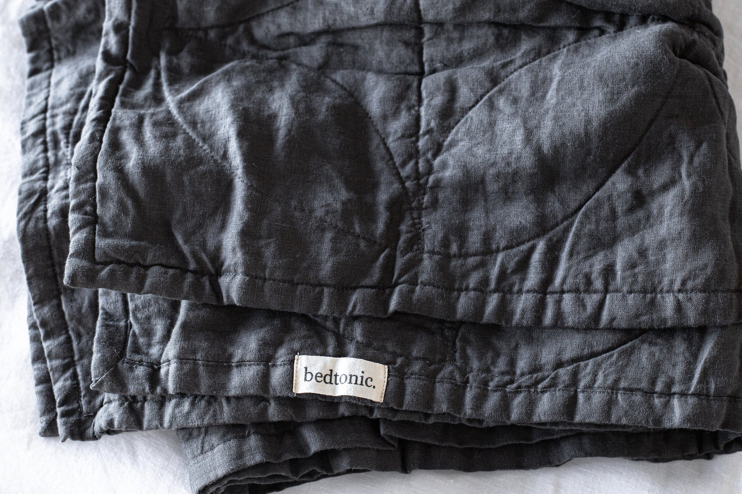 COUVERTURE EN LIN À PIQUET CIRCULAIRE - GRIS ANGLAIS FONCÉ