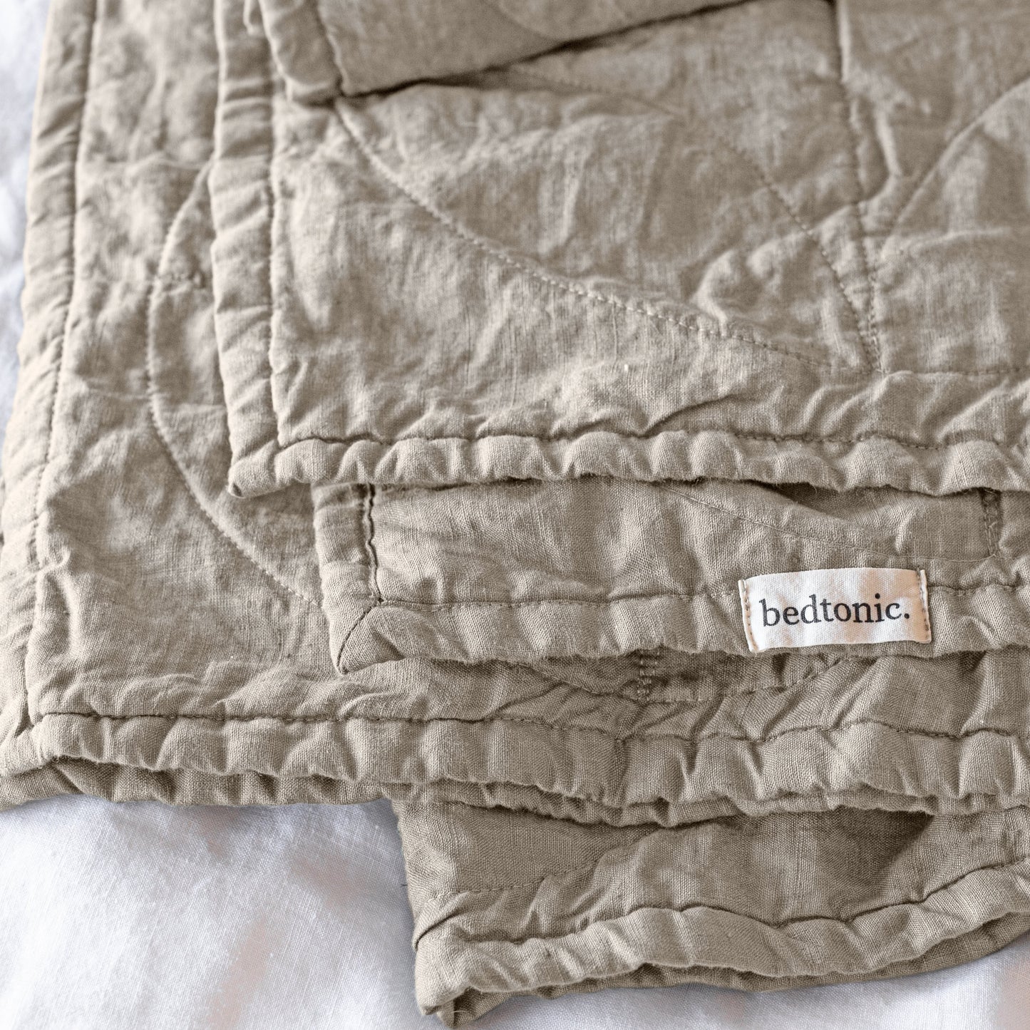 COUVERTURE EN LIN À PÂTES CIRCULAIRES - TISSAGE NATUREL