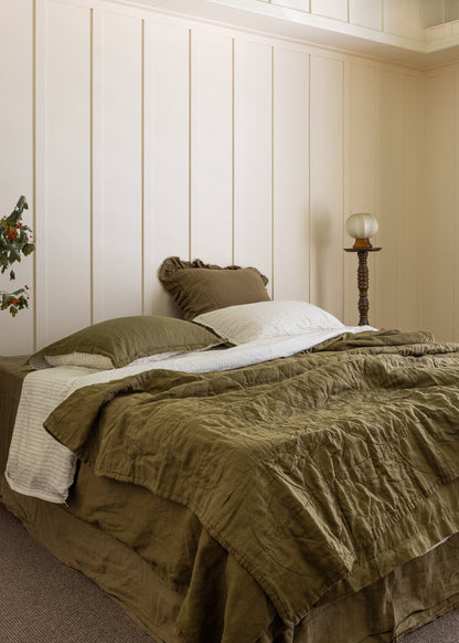 ENSEMBLE HOUSSE DE COUETTE - OLIVE + OLIVE À RAYURES RÉVERSIBLES