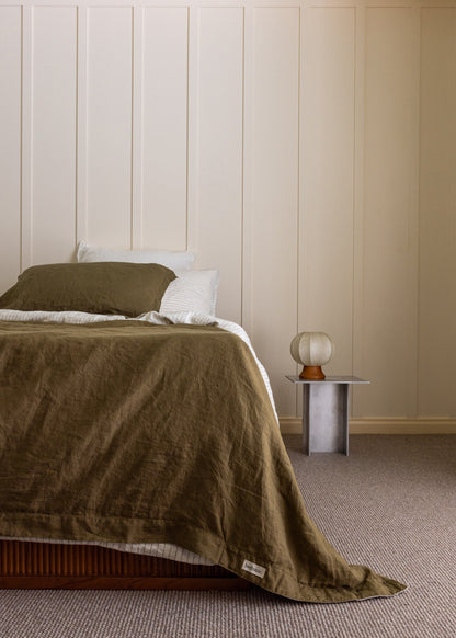 ENSEMBLE HOUSSE DE COUETTE - OLIVE + OLIVE À RAYURES RÉVERSIBLES