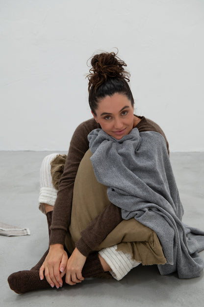 COUVERTURE EN LAINE ET CACHEMIRE INDIGO