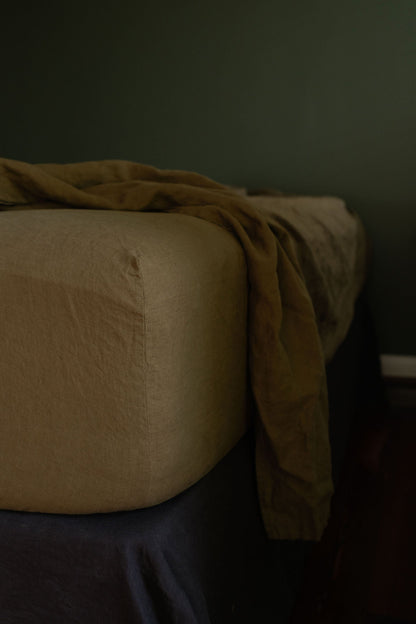 DRAP-HOUSSE EN LIN EUROPÉEN - OLIVE 