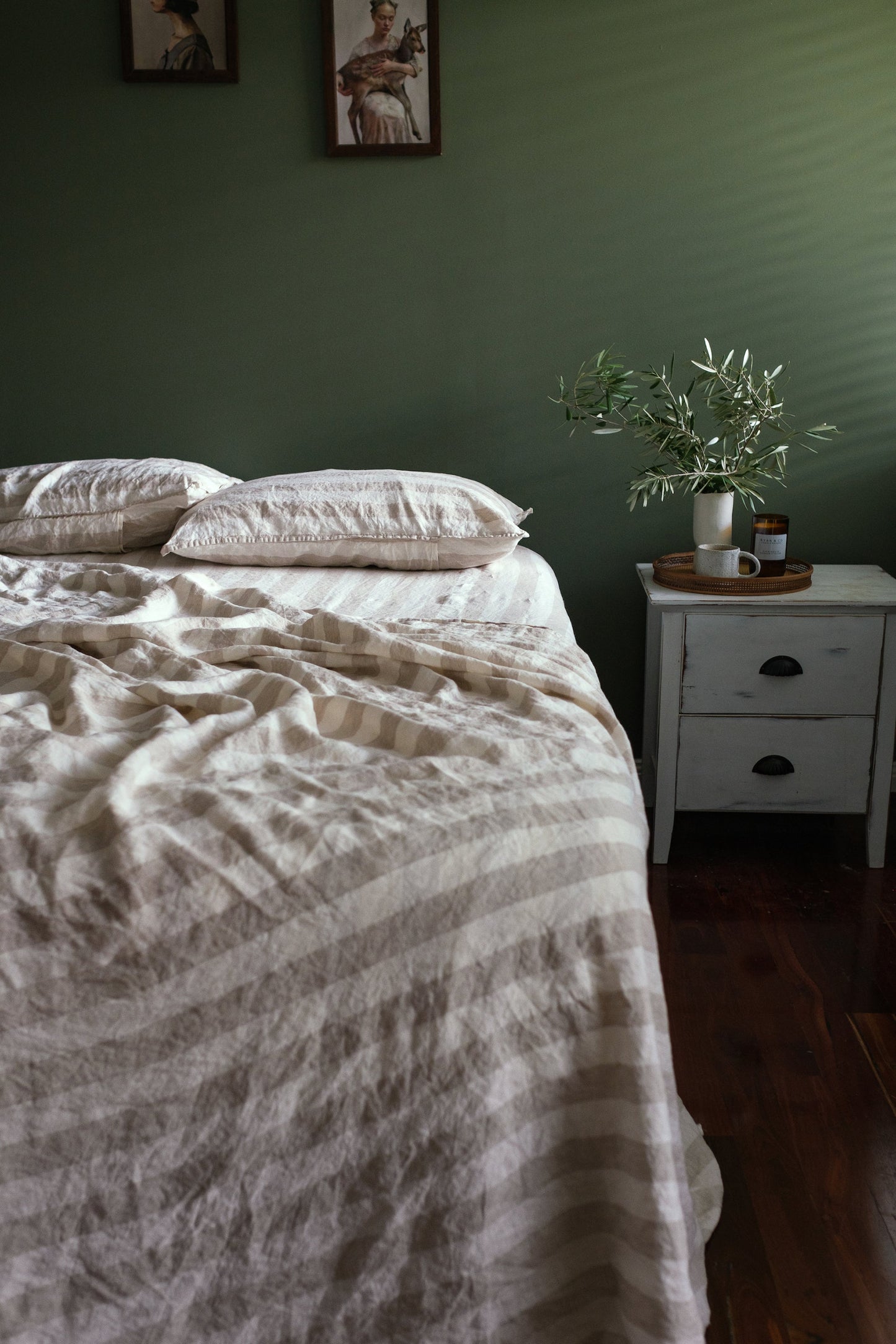 ENSEMBLE DE DRAPS EN LIN AVEC TAIES D'OREILLER - LARGES RAYURES NATURELLES 