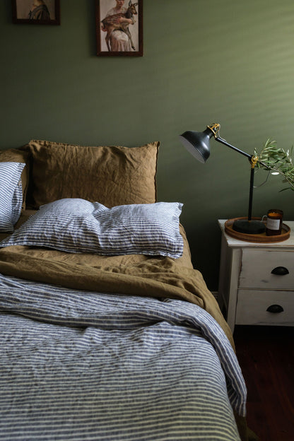 ENSEMBLE DE DRAPS EN LIN AVEC TAIES D'OREILLER - OLIVE